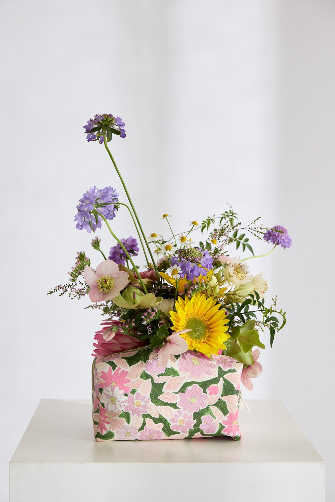 Forest Floor Toiletry bag - Dancing with juniper