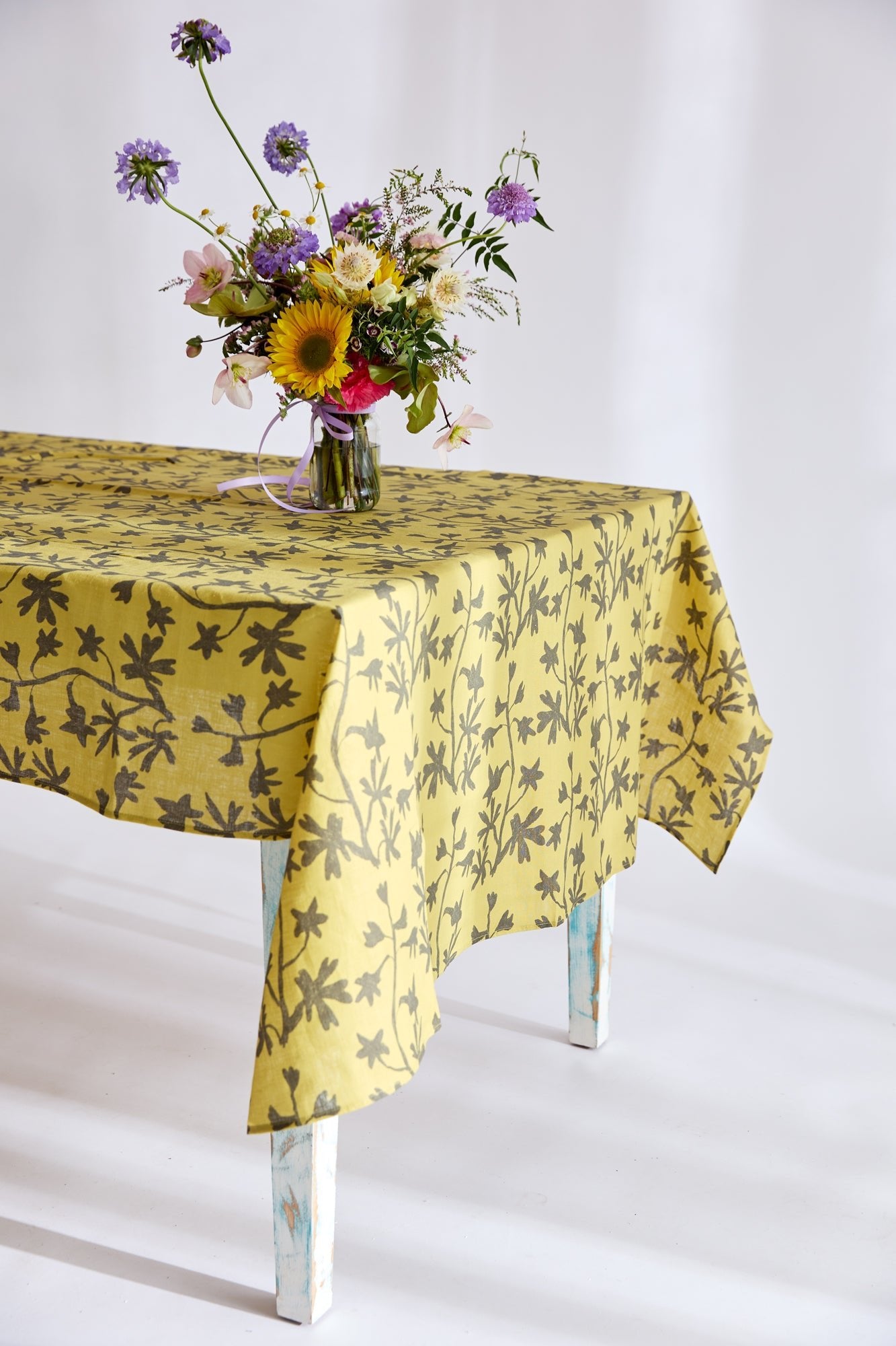 Moss tablecloth - Dancing with juniper