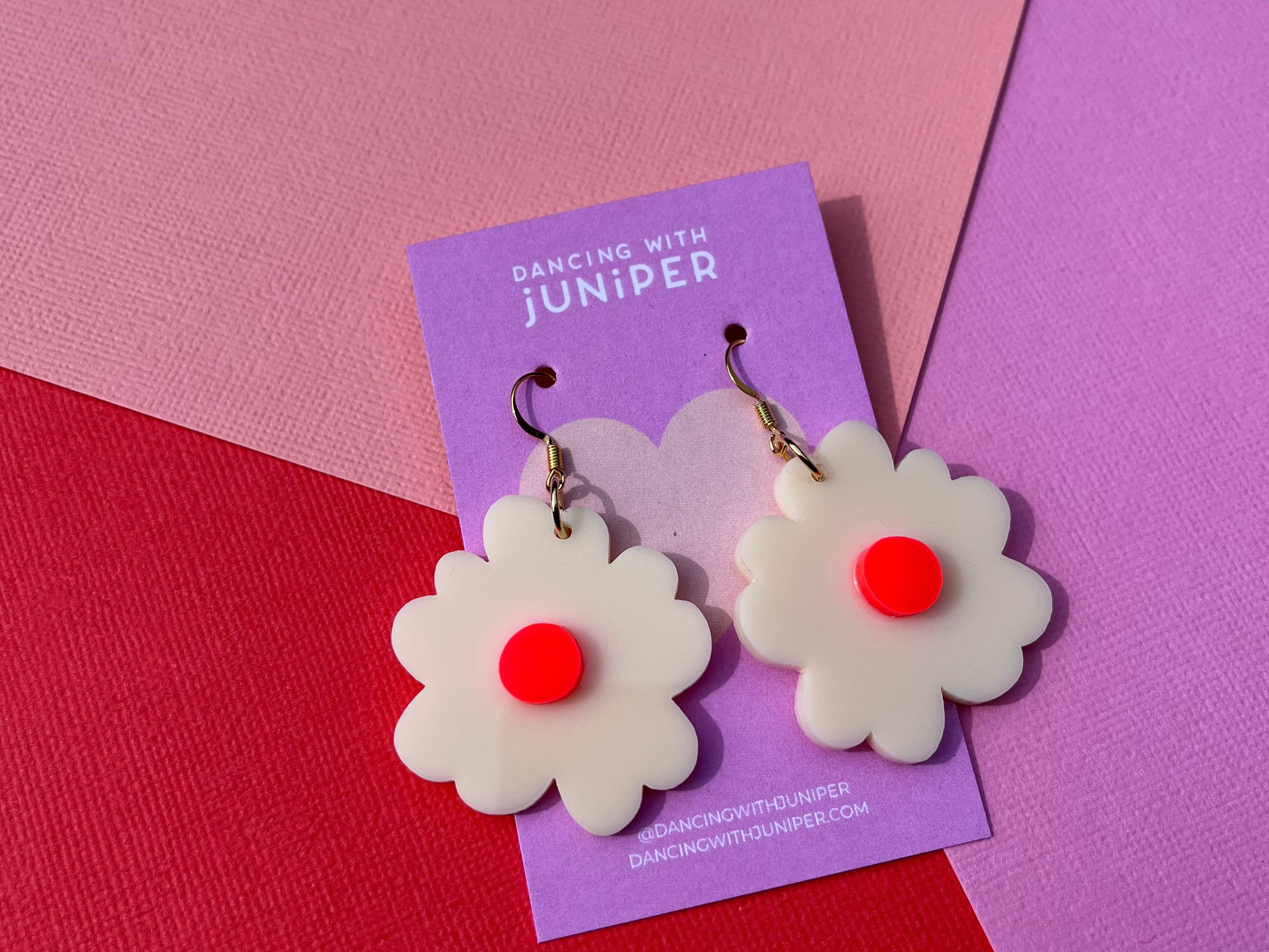 Fancy Floral Dangle: Cream and coral - earrings - Dancing with juniper